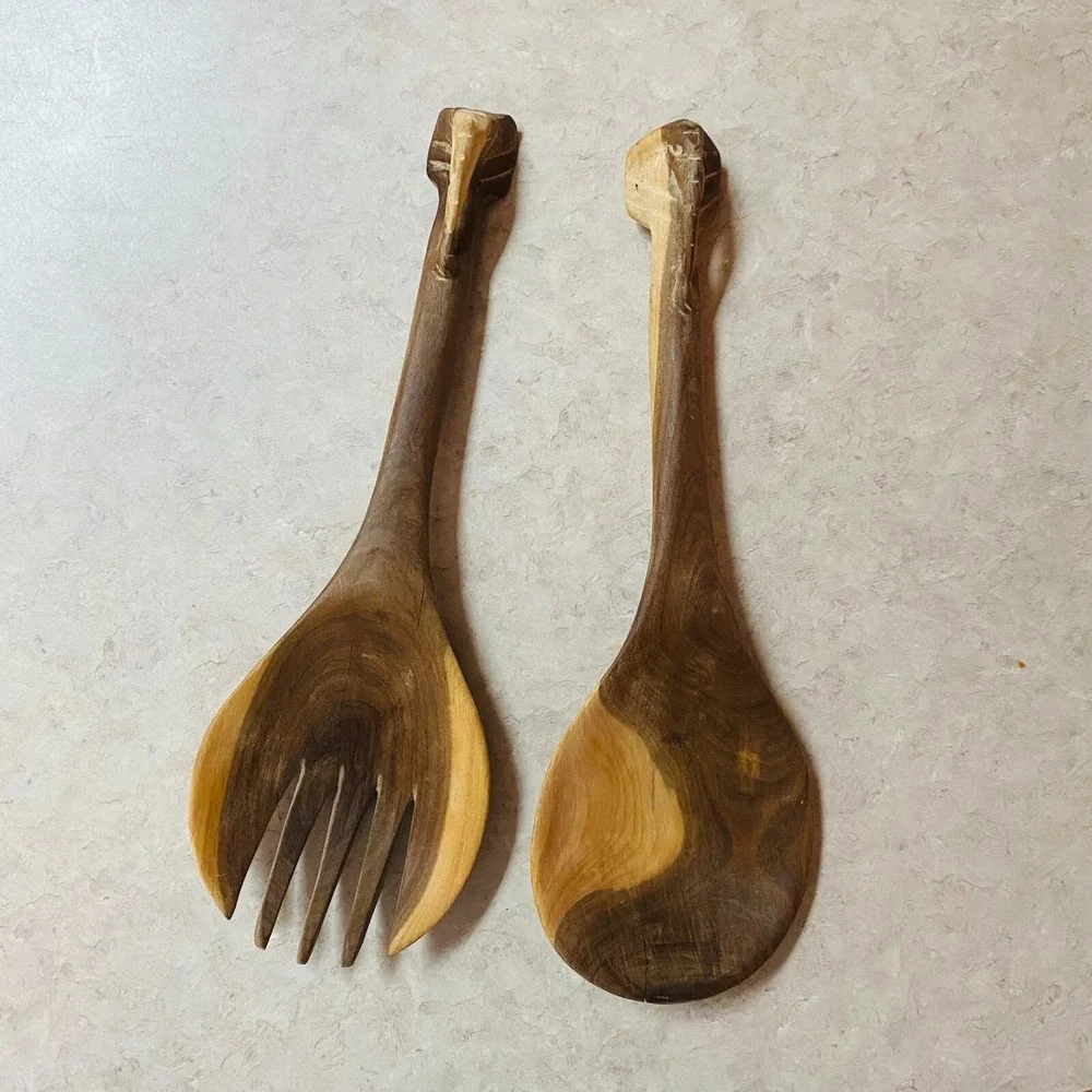 Salad Servers OS Brown Hand Carved Wood Elephant Safari Art Good cond.